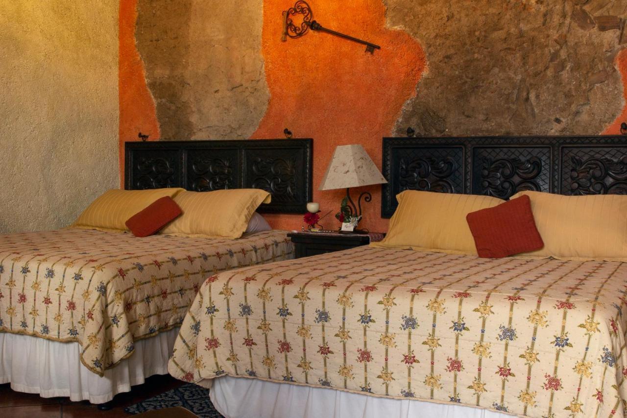 D'Leyenda Hotel 危地马拉安地瓜 外观 照片